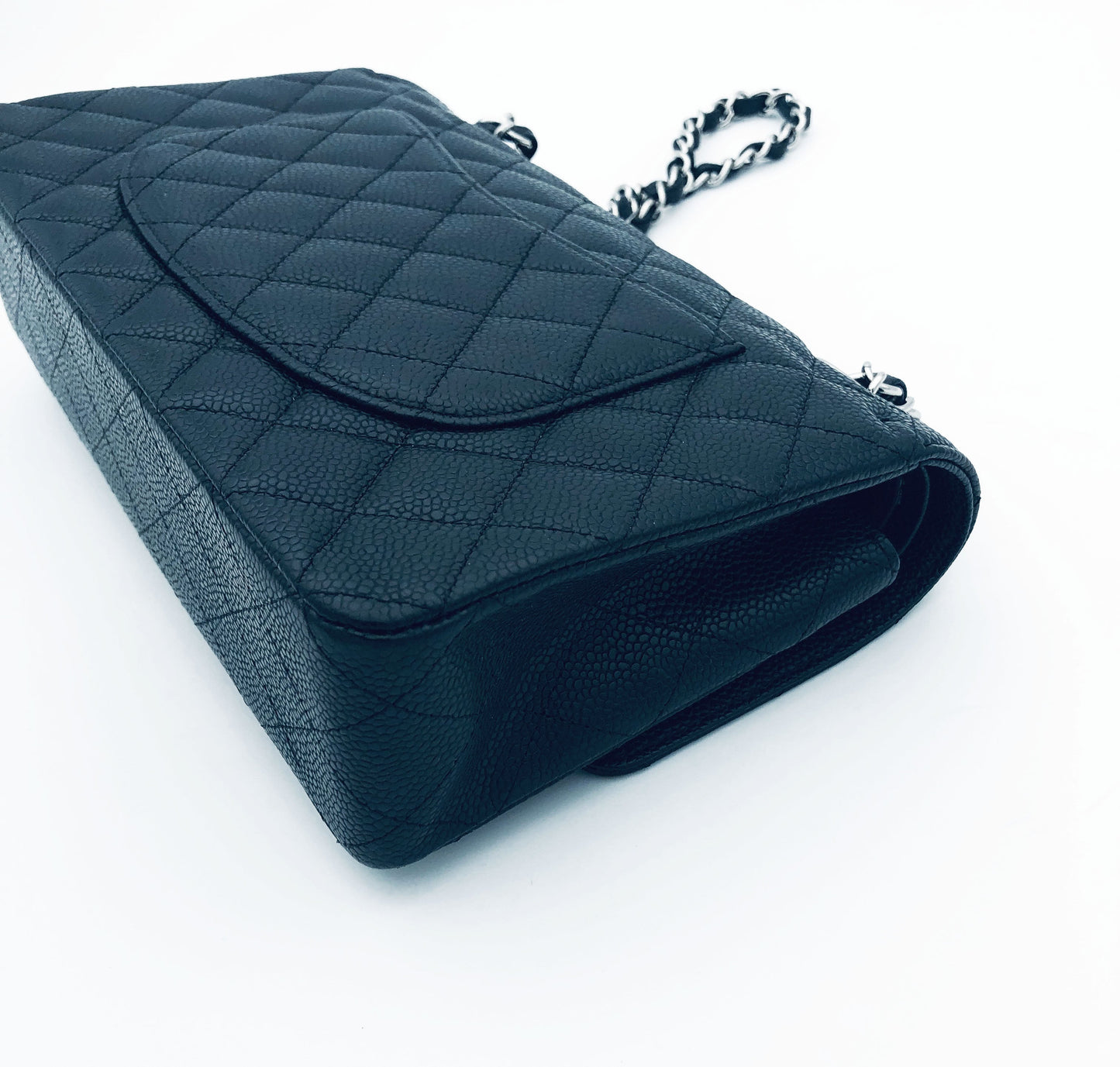 Sac Chanel Classique en cuir caviar noir & métal argenté - Soline