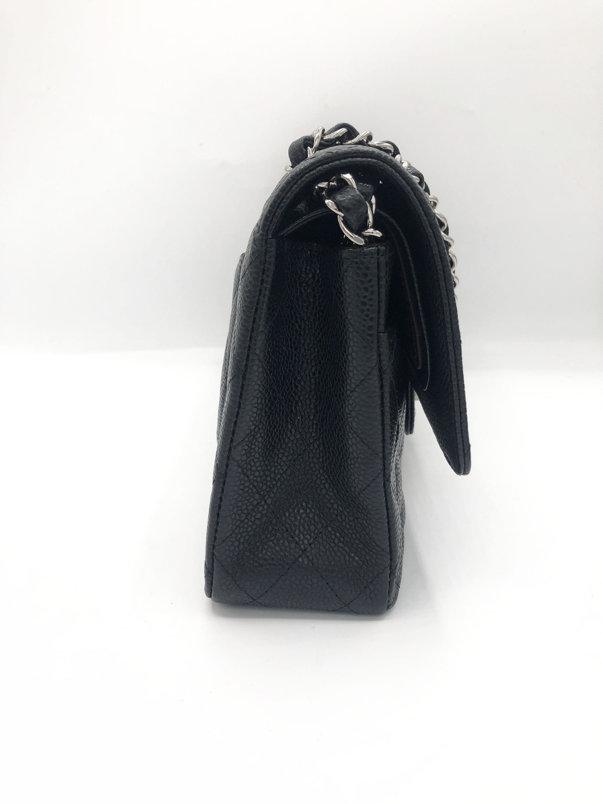 Sac Chanel Classique en cuir caviar noir & métal argenté - Soline