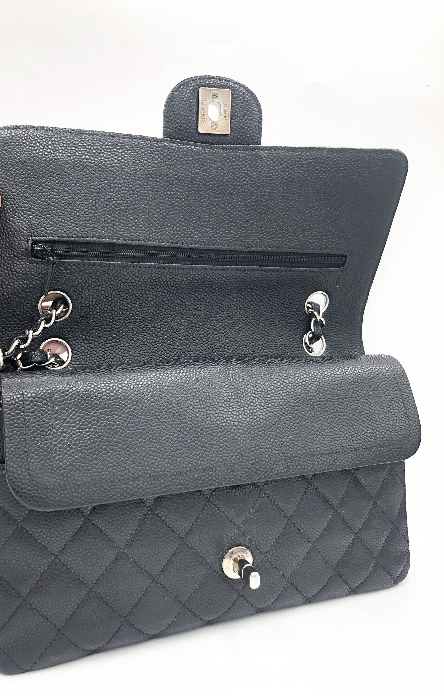 Sac Chanel Classique en cuir caviar noir & métal argenté - Soline