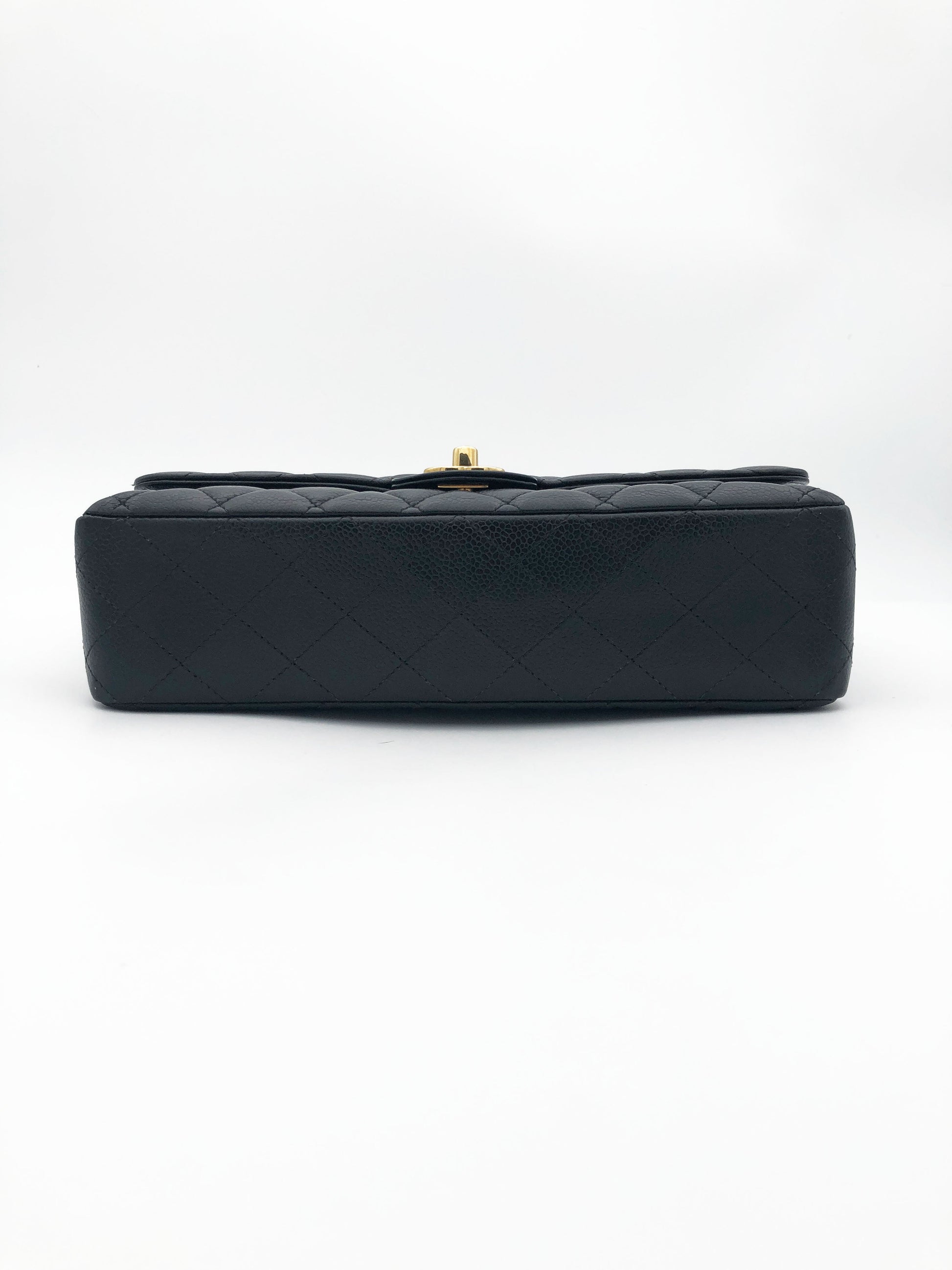 Sac Chanel Classique veau caviar noir & métal doré - Soline