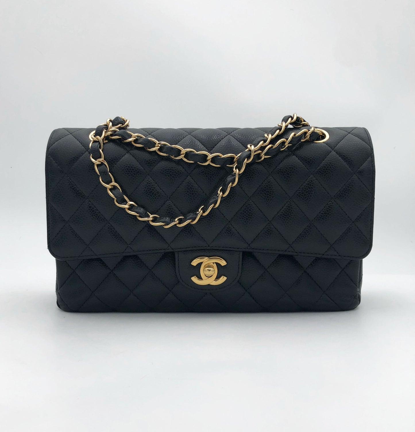 Sac Chanel Classique veau caviar noir & métal doré - Soline