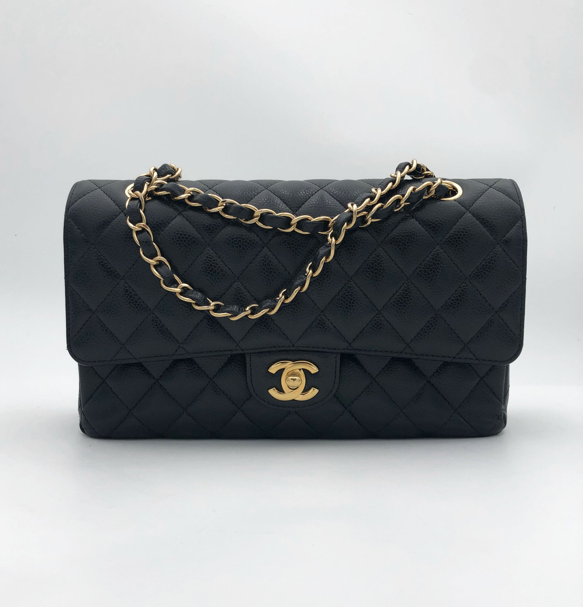 Sac Chanel Classique veau caviar noir & métal doré - Soline