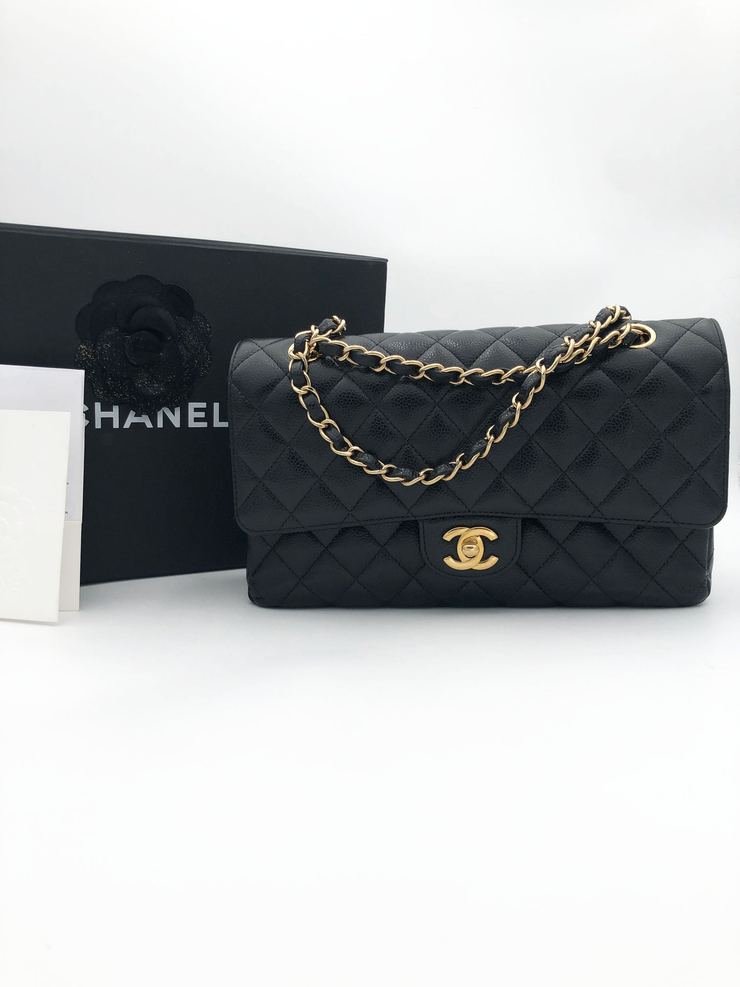 Sac Chanel Classique veau caviar noir & métal doré - Soline