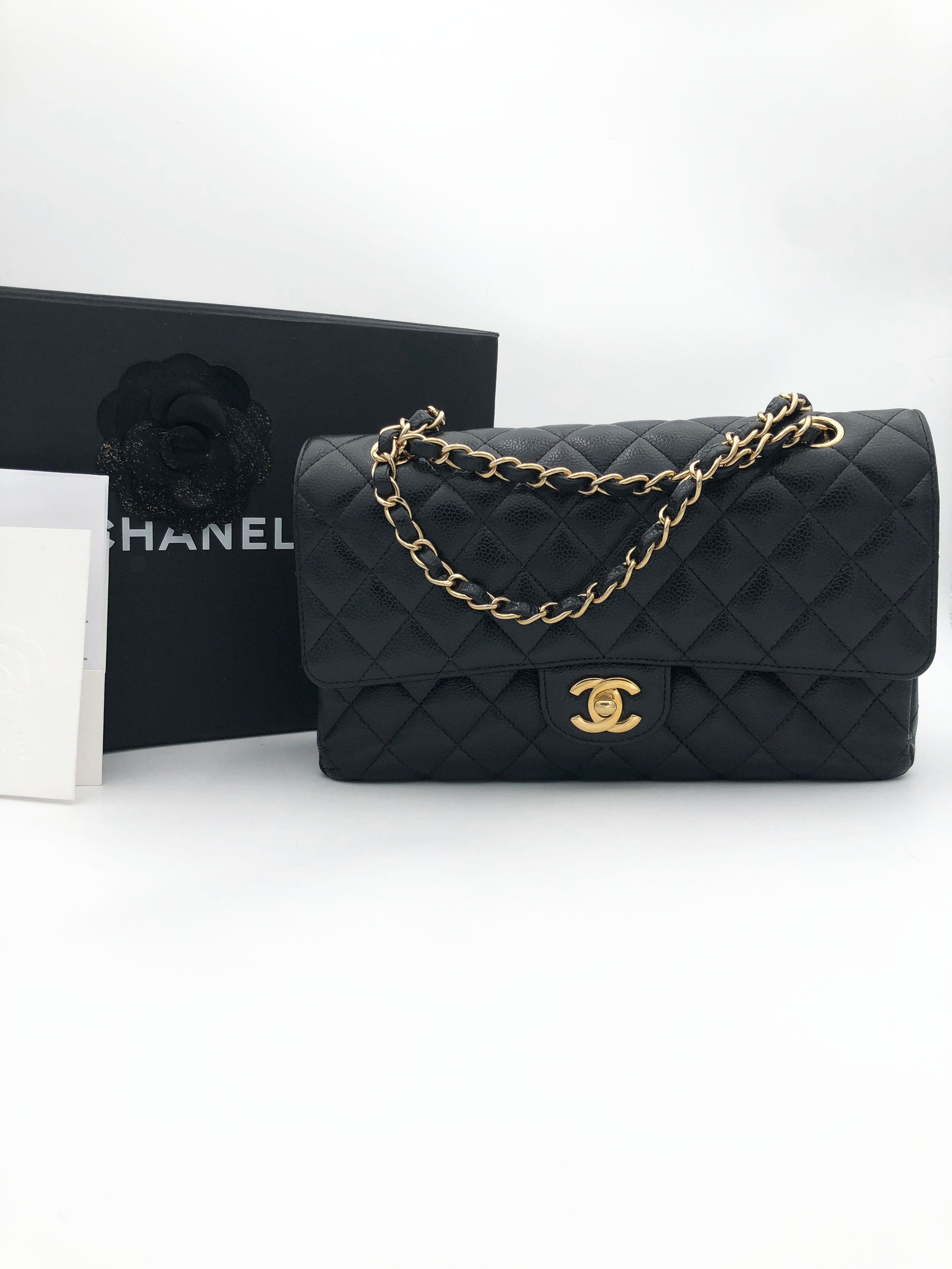 Sac Chanel Classique veau caviar noir & métal doré - Soline