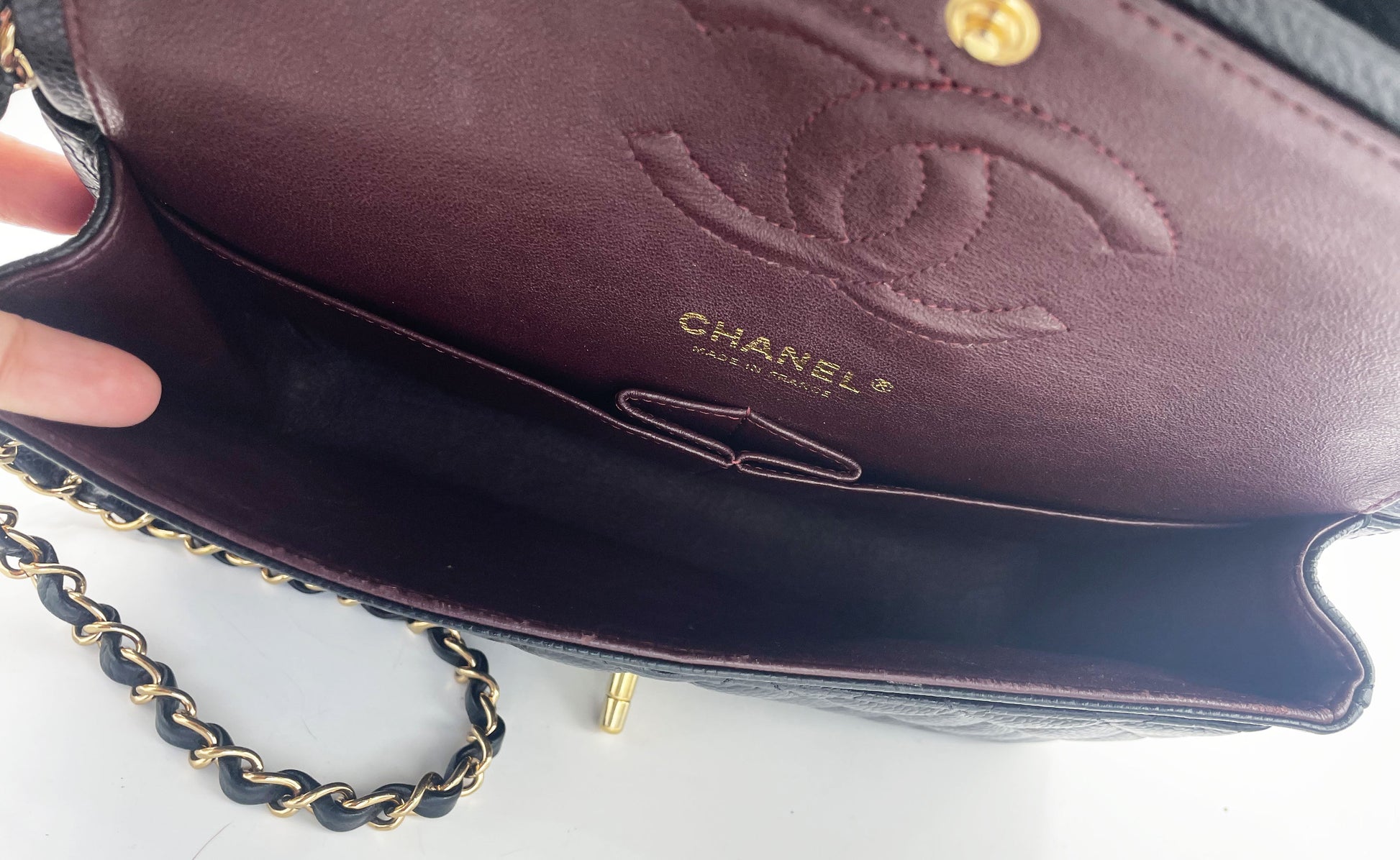 Sac Chanel Classique veau grainé & métal doré noir - Soline