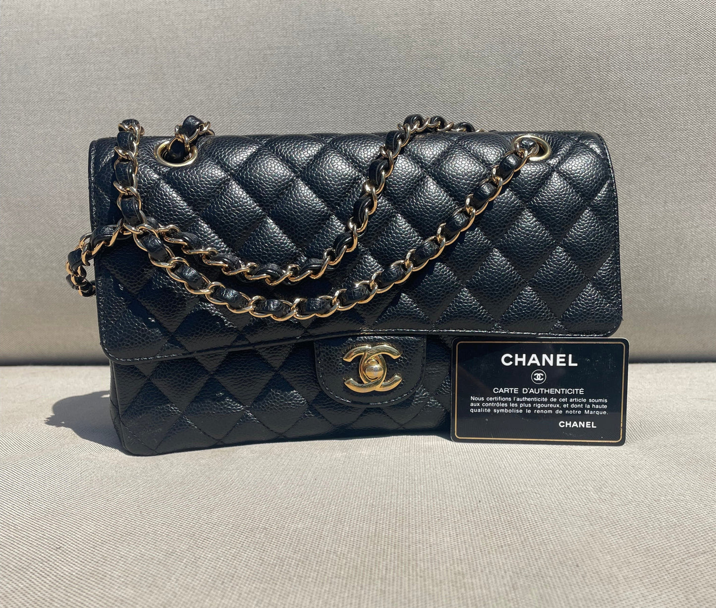 Sac Chanel Classique veau grainé noir & métal doré - Soline