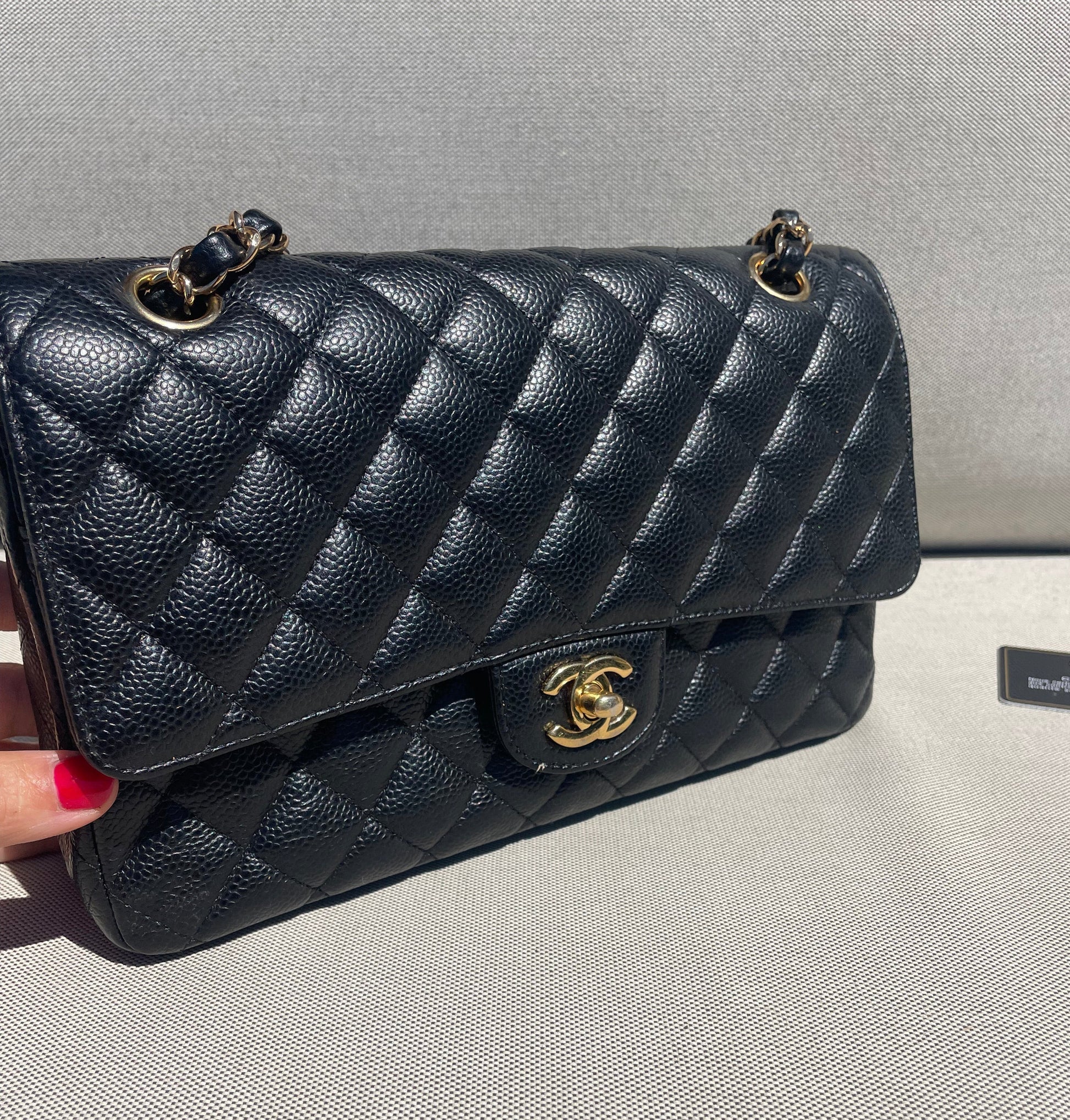 Sac Chanel Classique veau grainé noir & métal doré - Soline