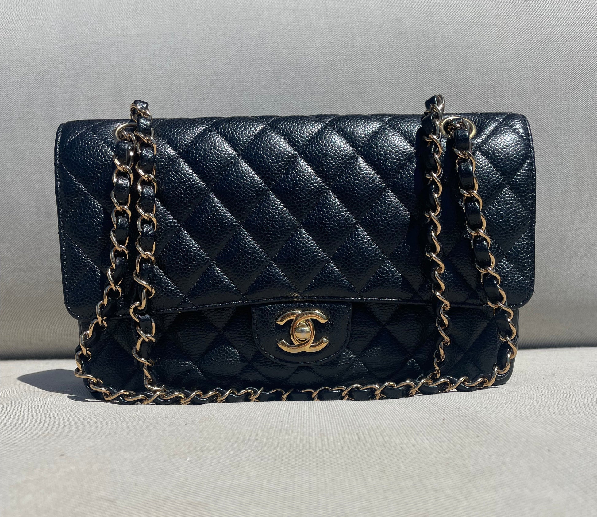 Sac Chanel Classique veau grainé noir & métal doré - Soline