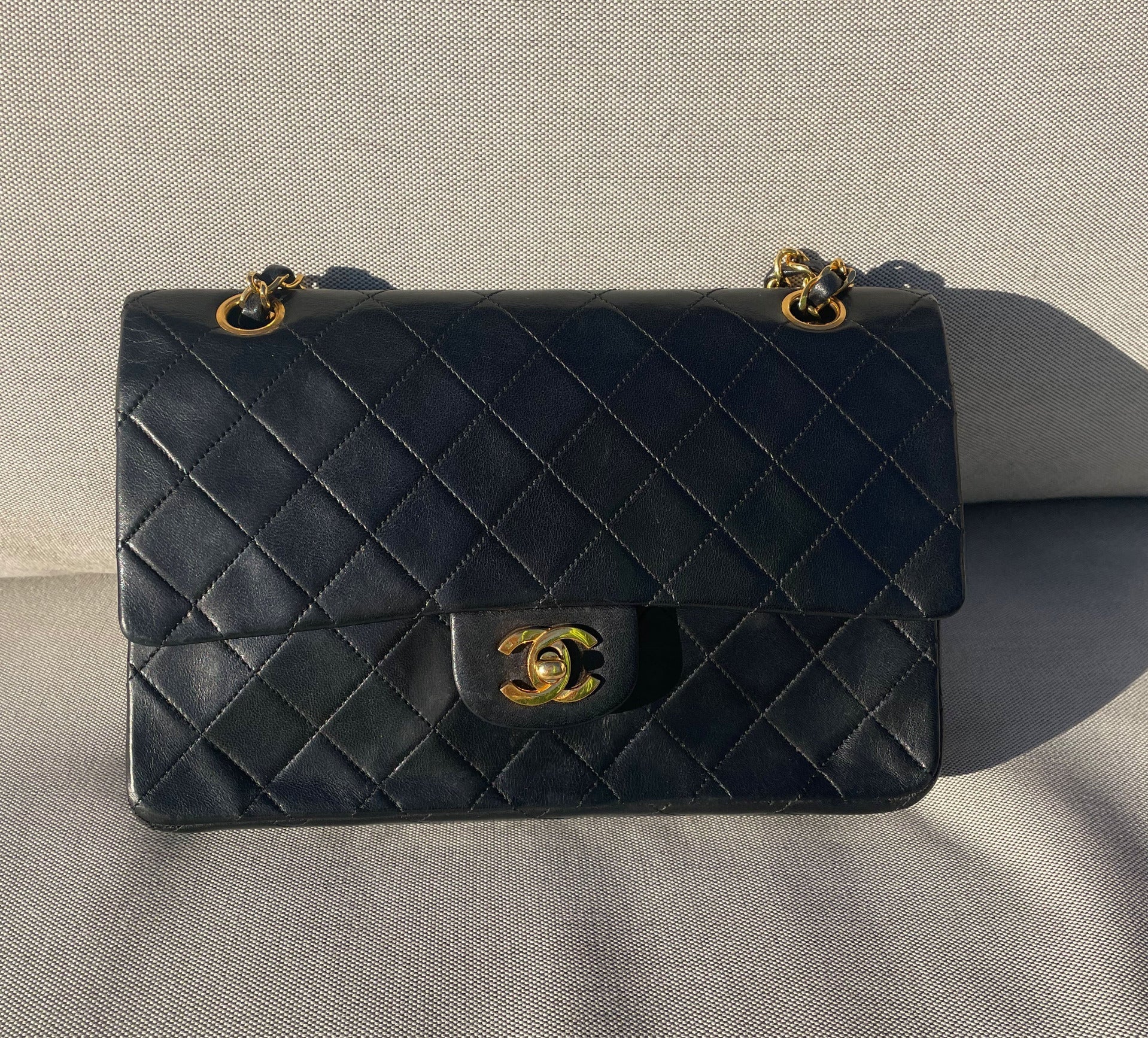 Sac Chanel femme Timeless / Classique 11.12, agneau et métal doré plaqué or 24 K - Soline