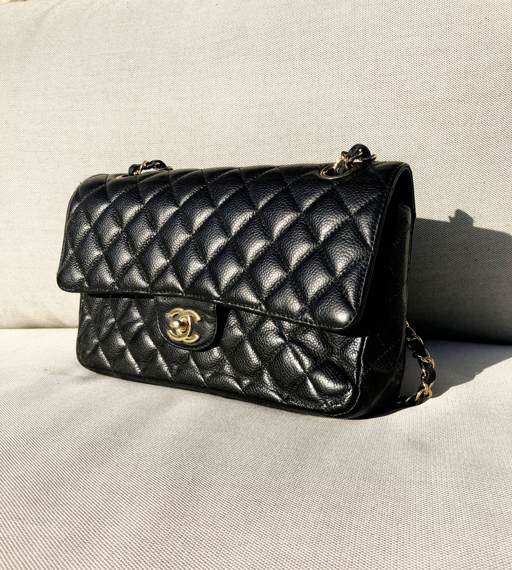 SAC Chanel noir CLASSIQUE 11.12 CAVIAR - Soline