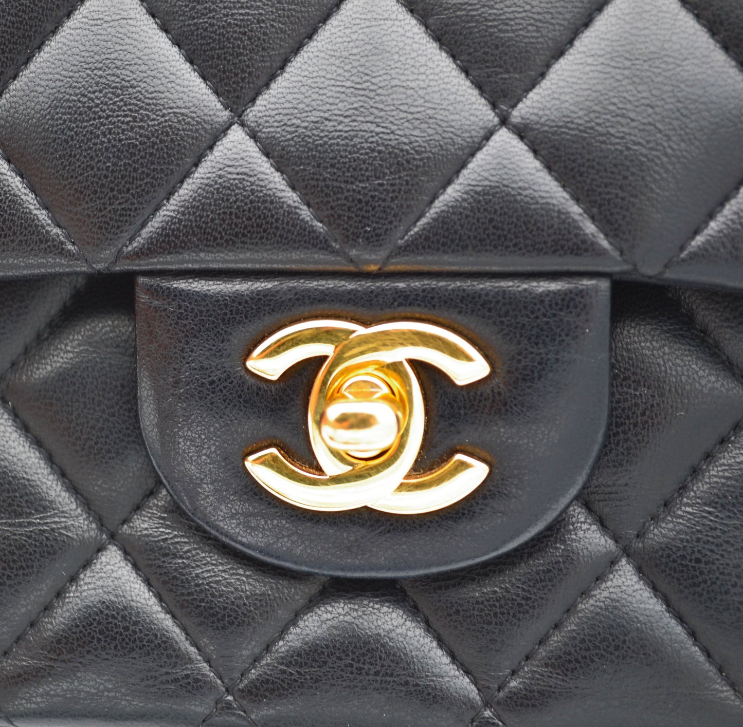 Sac Chanel timeless / classique 11.12 agneau noir medium - Soline