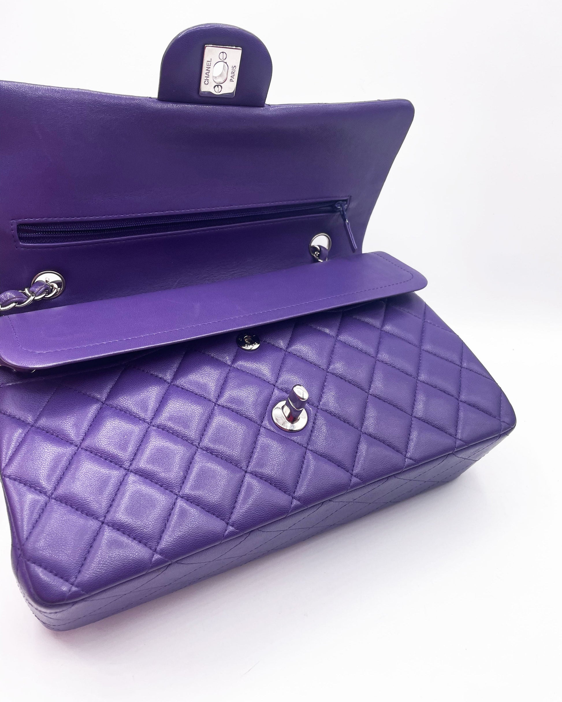 Sac Chanel Timeless/Classique matelassé en cuir d'agneau violet medium - Soline