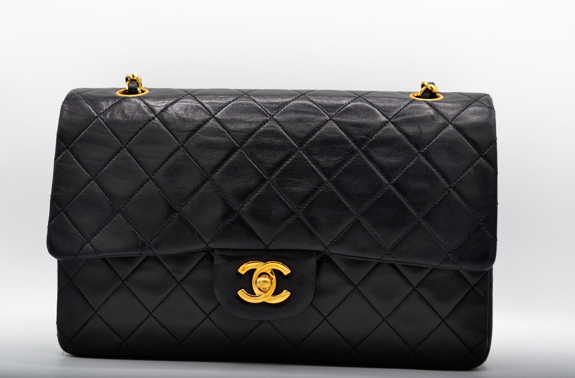 Sac Classique Médium double rabat 25 cm en cuir Noir - Soline