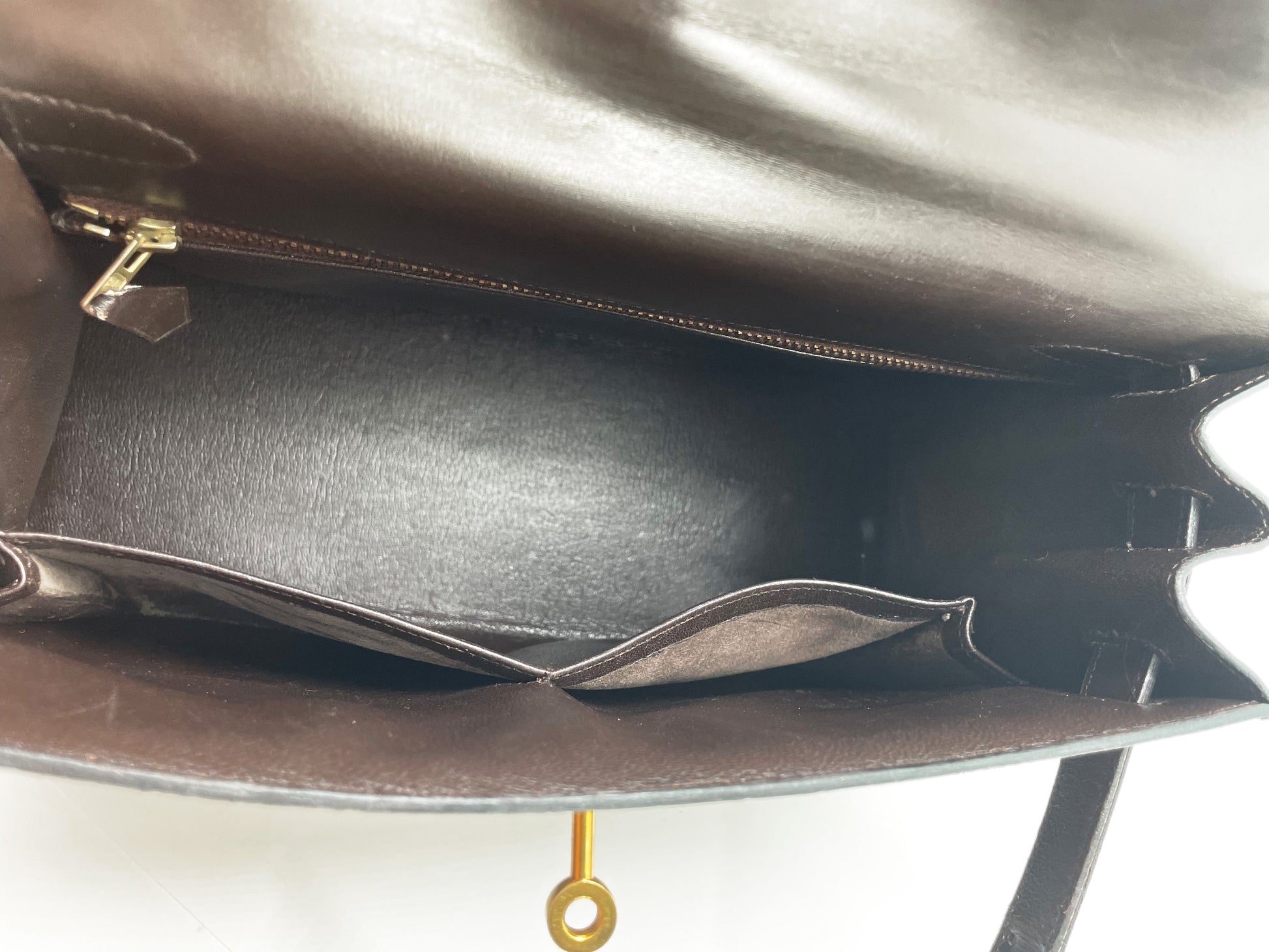 Sac Hermès Kelly 28 SELLIER chocolat en cuir box - Soline