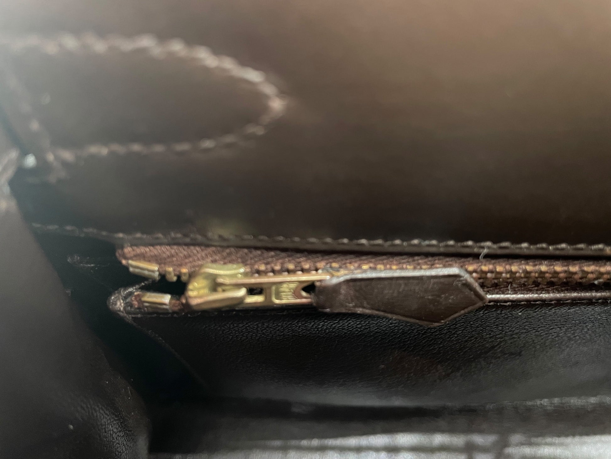 Sac Hermès Kelly 28 SELLIER chocolat en cuir box - Soline