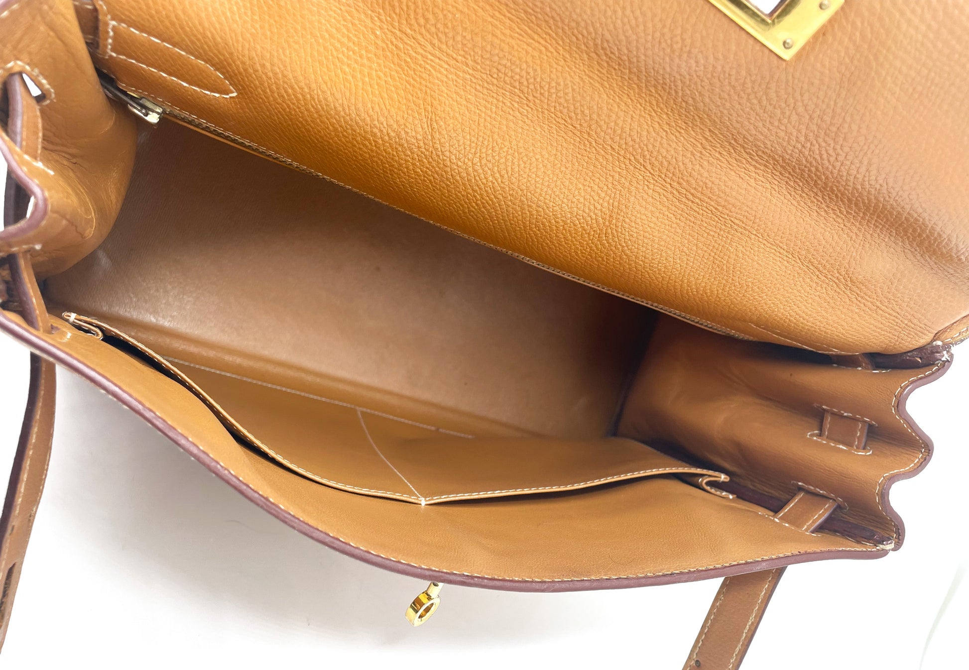 Sac Hermès Kelly 32 cm en cuir courchevel gold - Soline