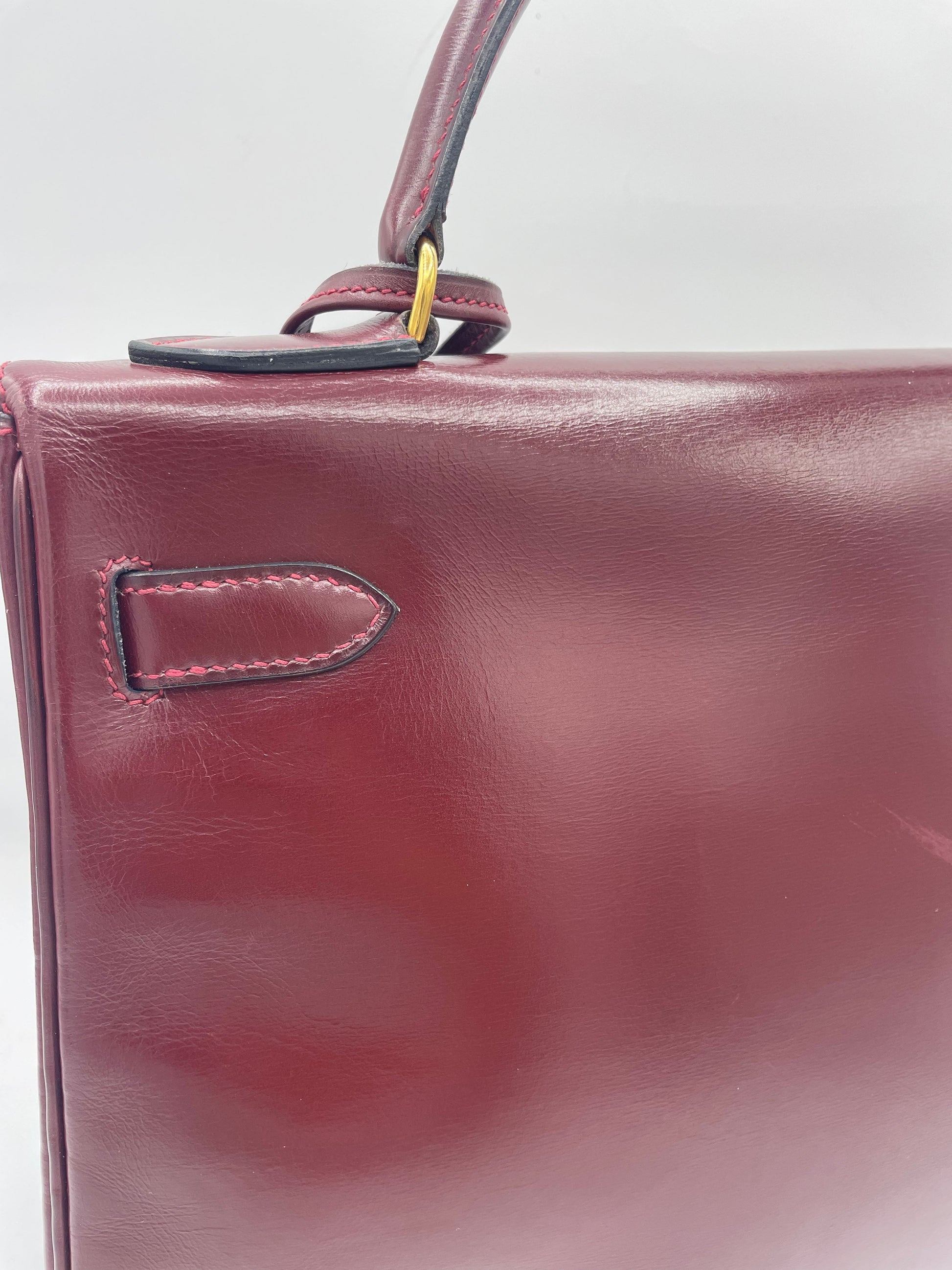 Sac Hermès Kelly 32 en cuir de box bordeaux - Soline