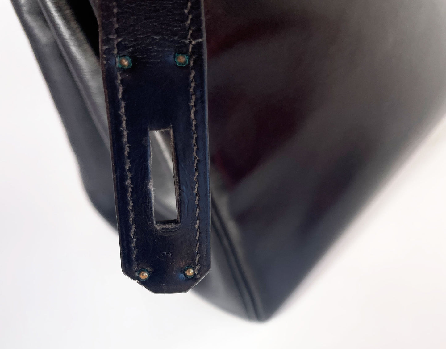 Sac Hermès kelly cuir de box noir 28 cm - Soline