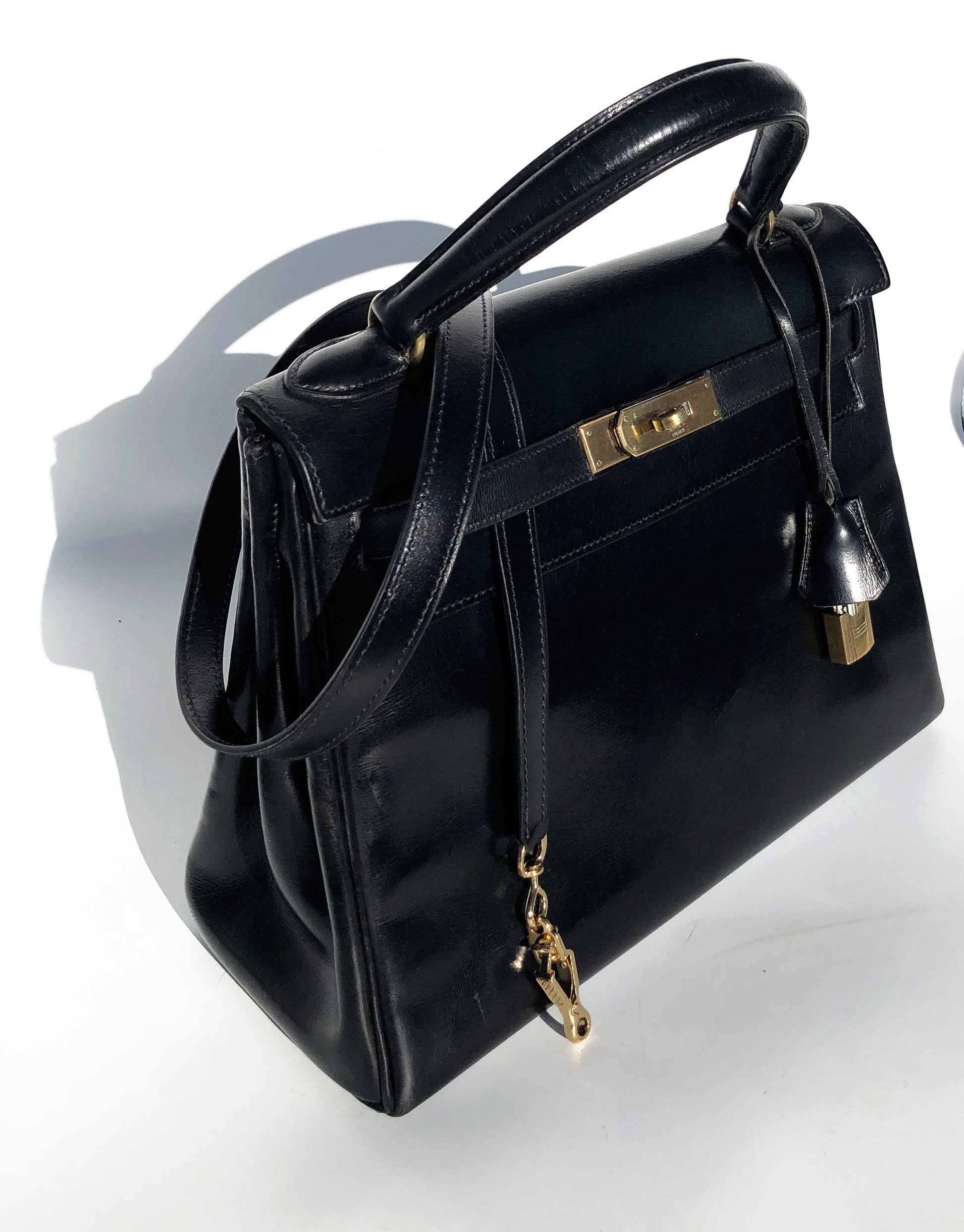 Sac Hermès kelly cuir de box noir 28 cm - Soline
