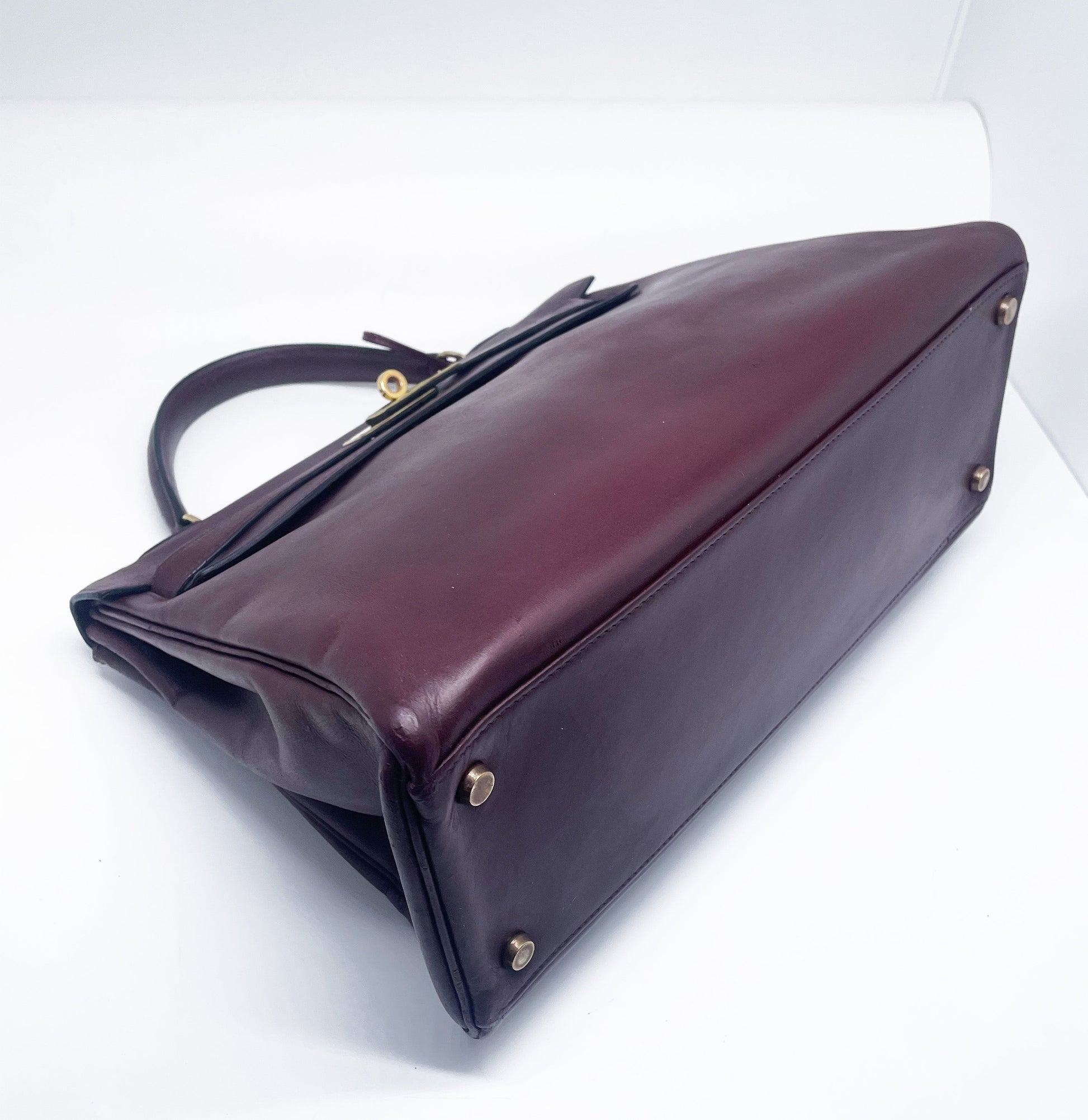 Sac Hermès Kelly retourné en cuir de box 32 cm Bordeaux - Soline