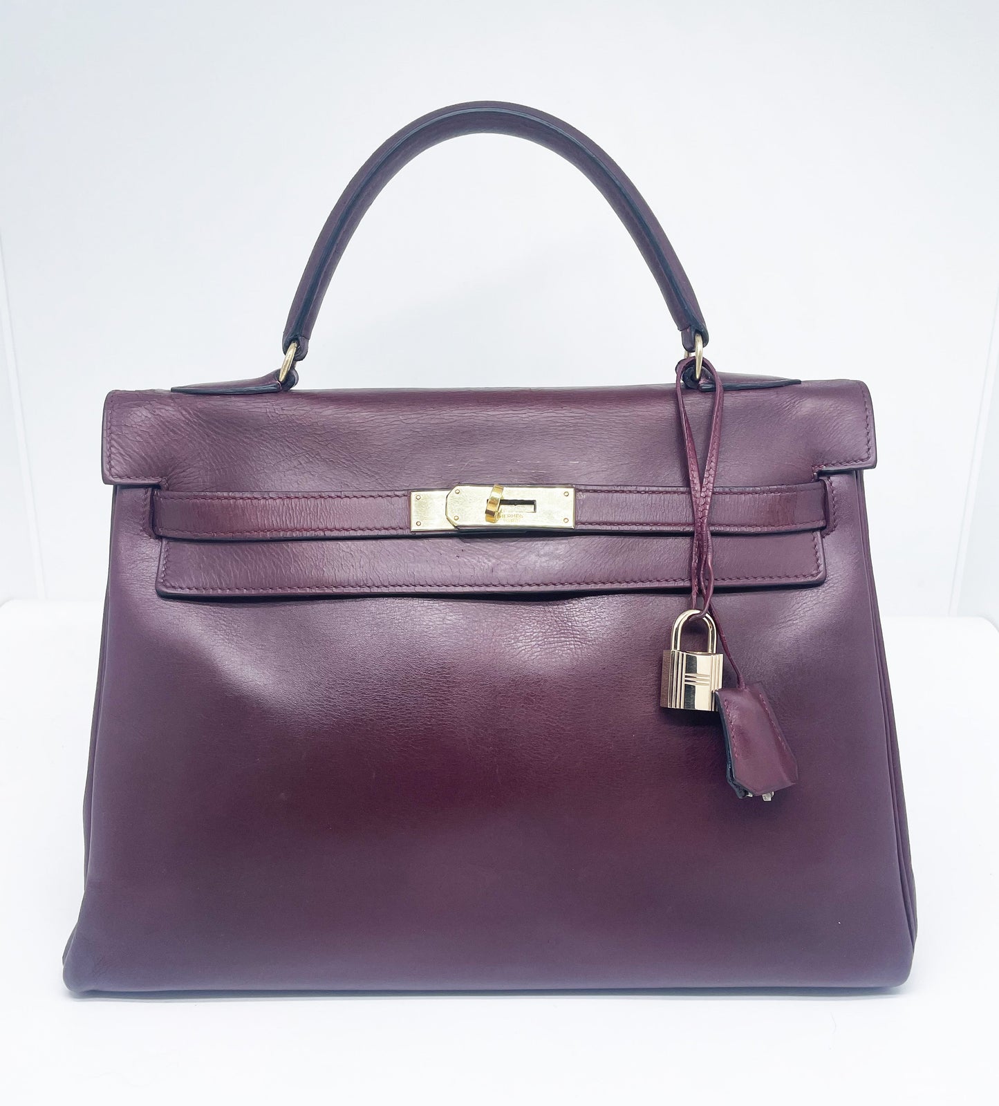 Sac Hermès Kelly retourné en cuir de box 32 cm Bordeaux - Soline