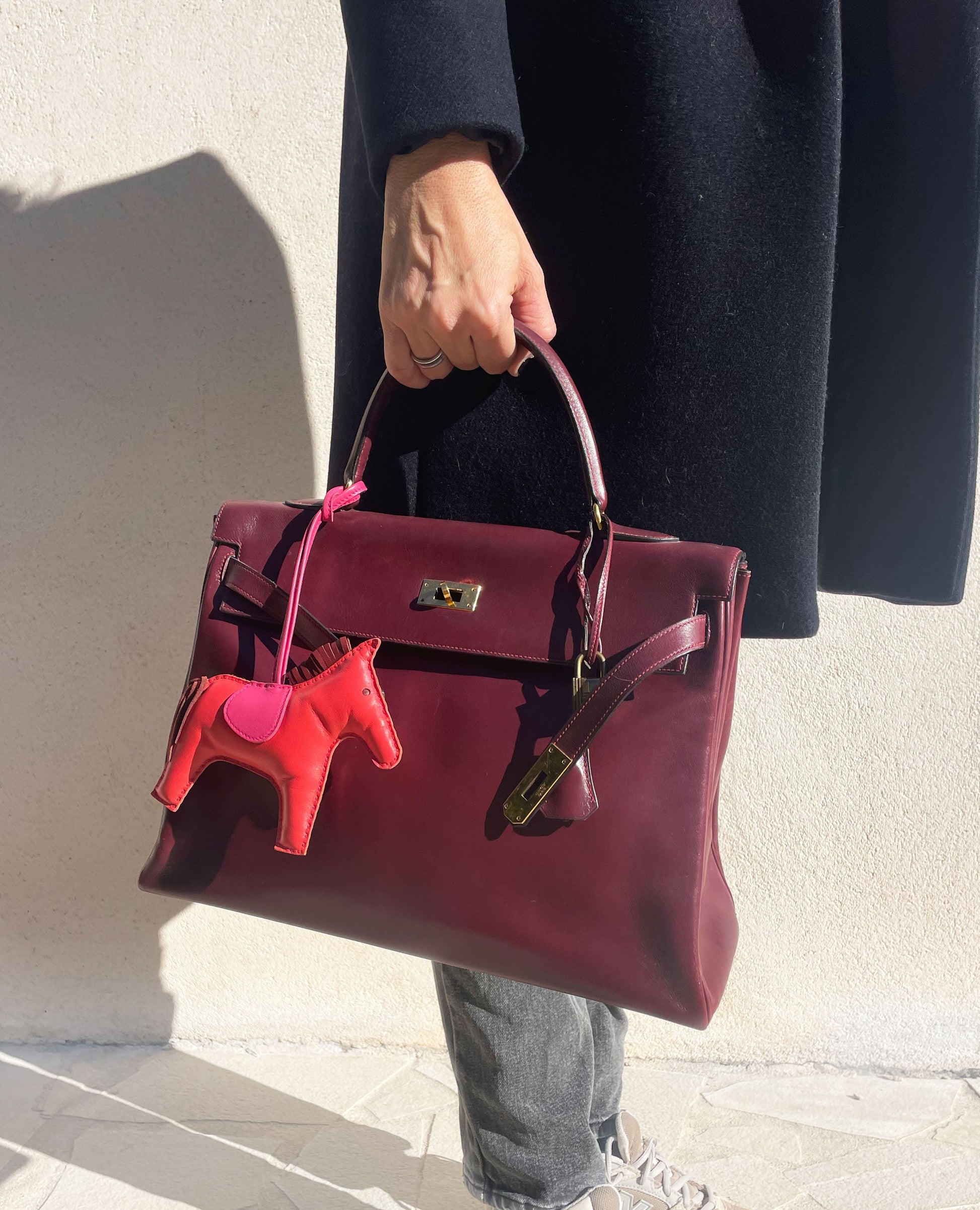 Sac Hermès Kelly rouge H en cuir de box 35 cm - Soline