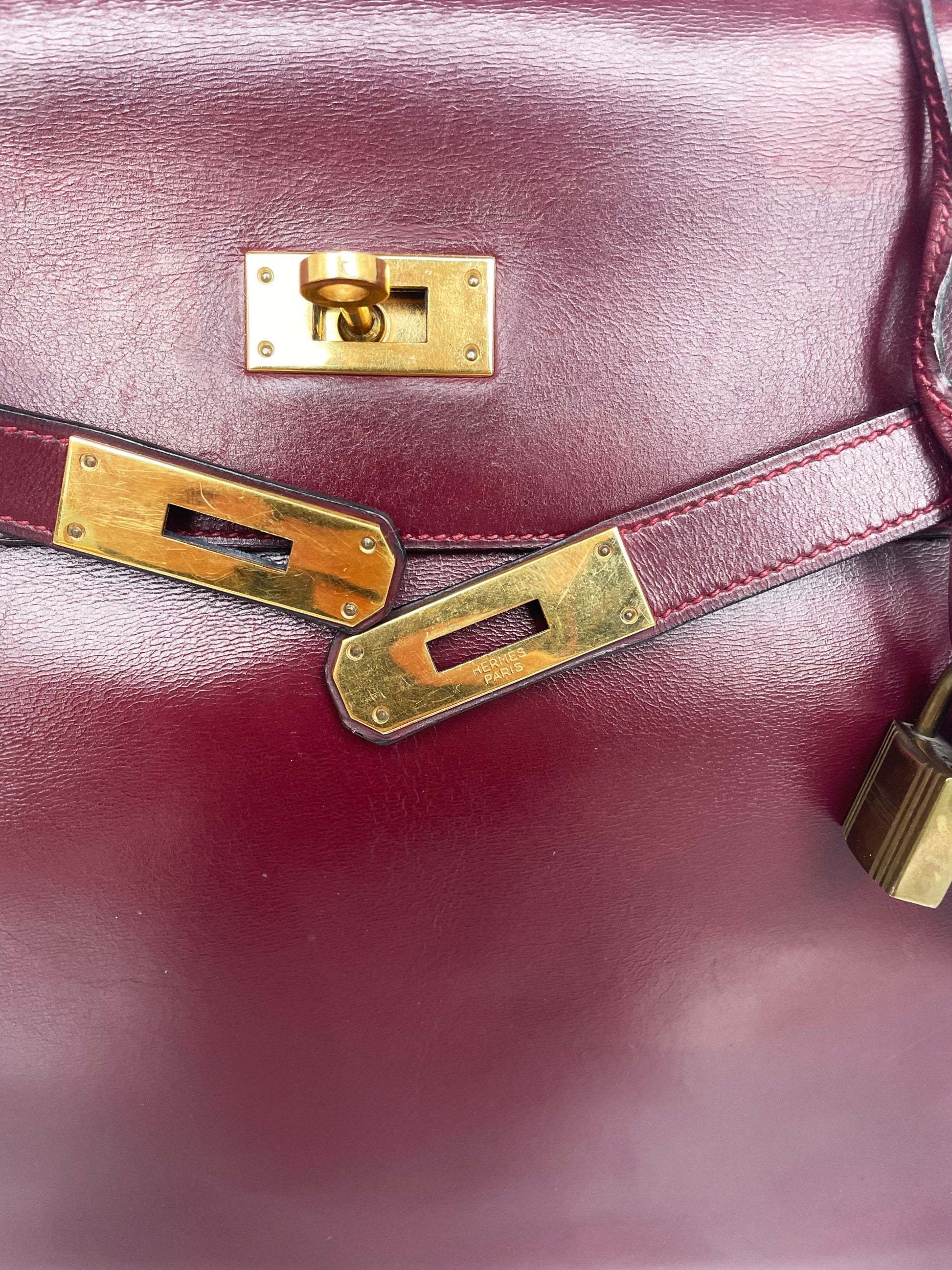 Sac Hermès Kelly rouge H en cuir de box 35 cm - Soline