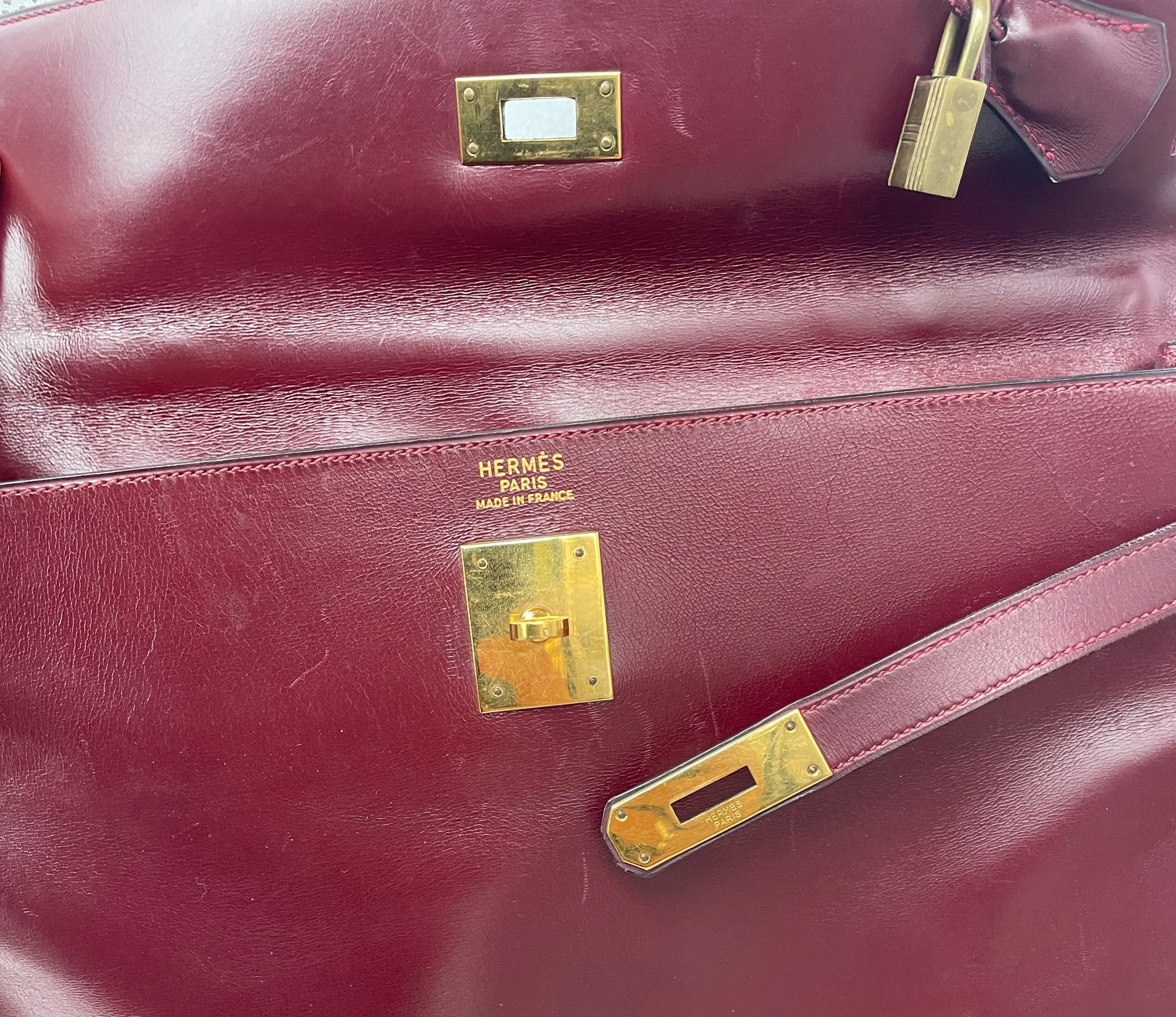 Sac Hermès Kelly rouge H en cuir de box 35 cm - Soline