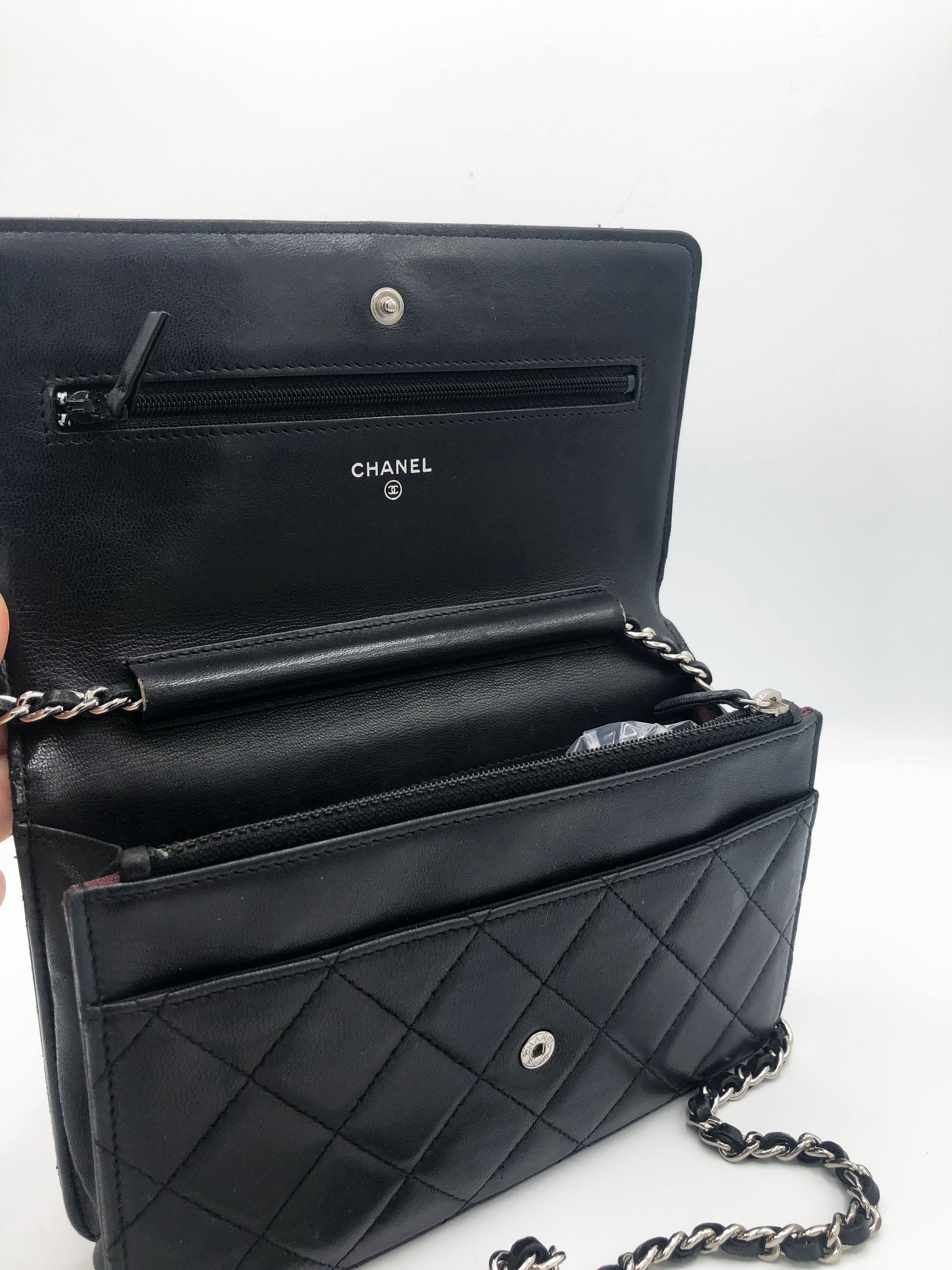 Sac Pochette Wallet on Chain (WOC) – Cuir d’agneau noir - Soline