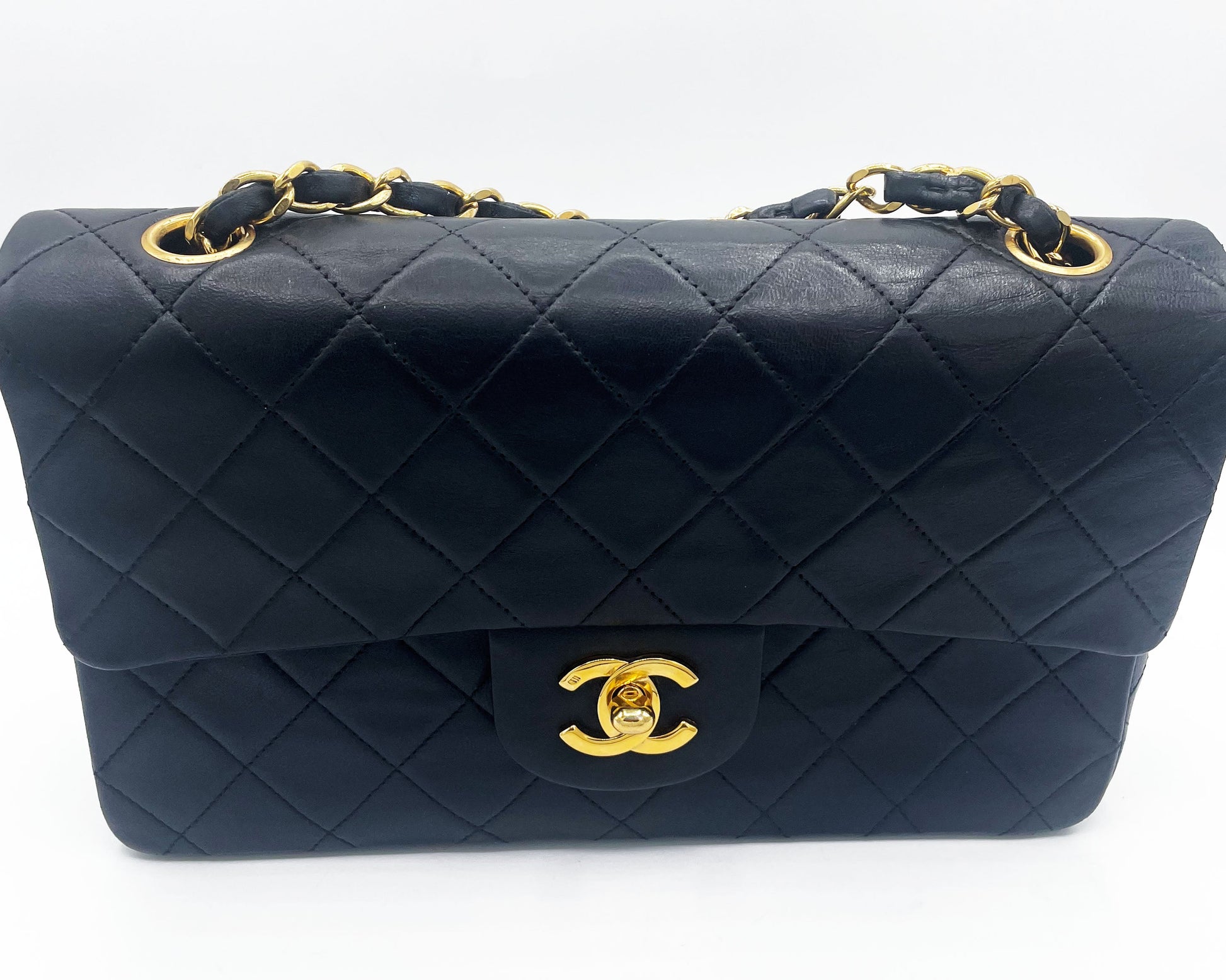 SAC TIMELESS SMALL AGNEAU NOIR FINITION OR 24 K - Soline