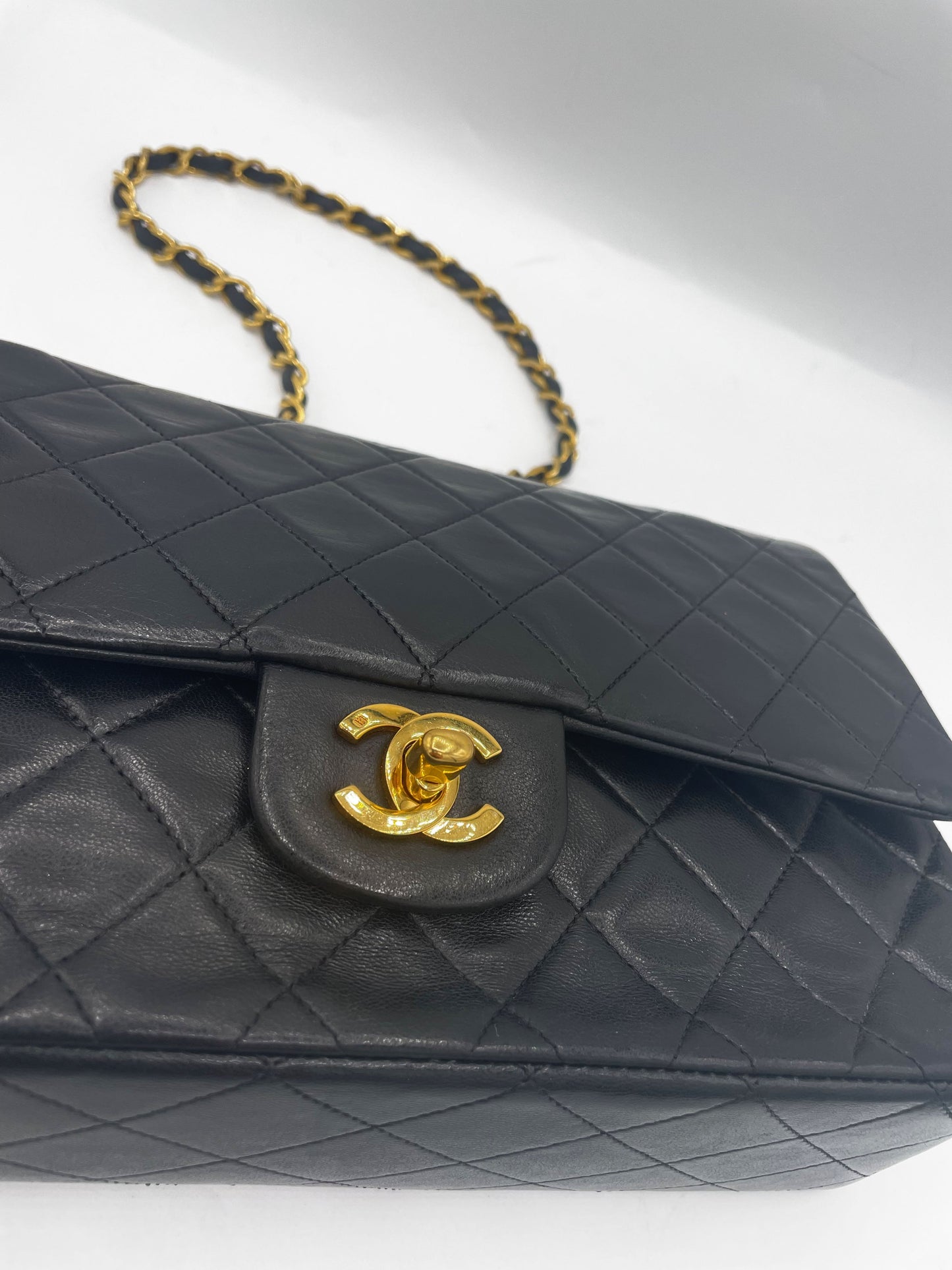 TIMELESS MEDIUM AGNEAU NOIR - Soline