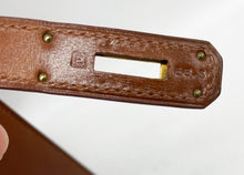 Charger l&#39;image dans la galerie, Hermes Kelly bag in hazelnut box leather 32cm
