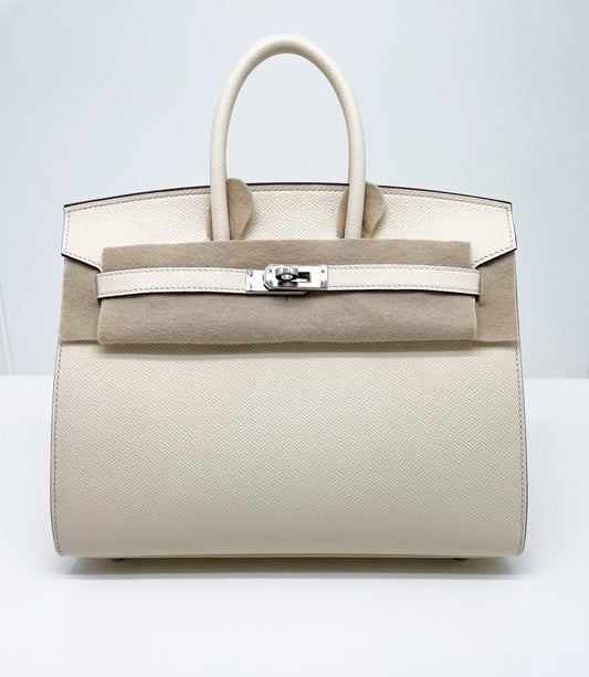 Magnifique sac Hermès Birkin sellier 25 cm en cuir de veau Epsom Nata.