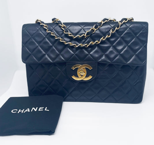 Sac à main Chanel Classique Maxi Jumbo - Soline